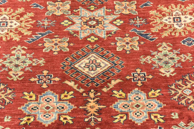Detail image of 5' 6 x 8' 3 Hand Knotted Kazak Oriental Rug