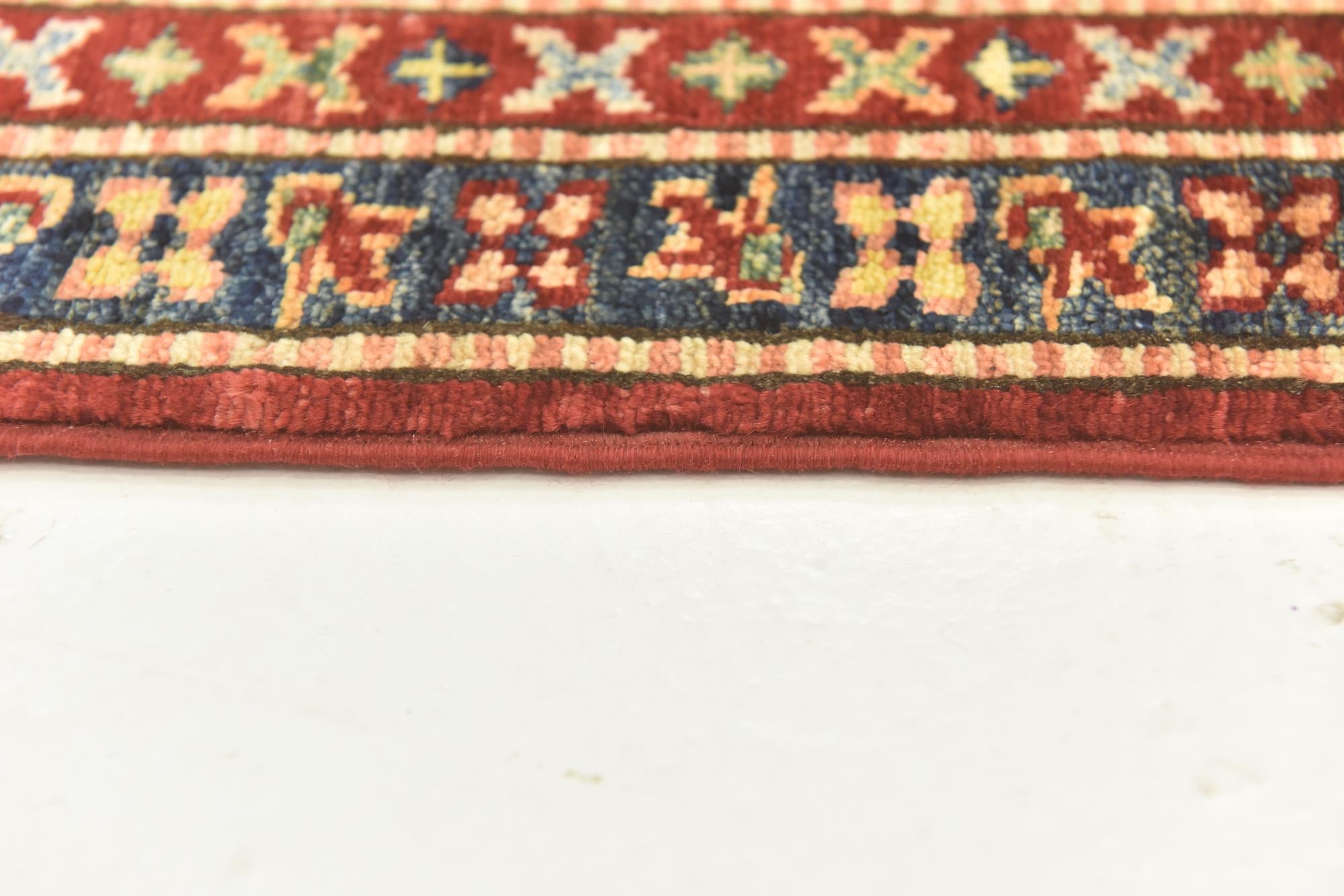 5' 6 x 8' 3 Hand Knotted Kazak Oriental Rug
