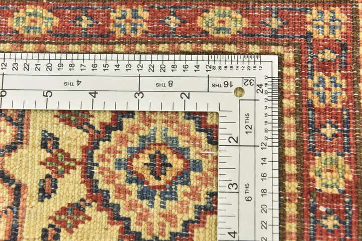 5' 6 x 7' 6 Hand Knotted Kazak Oriental Rug