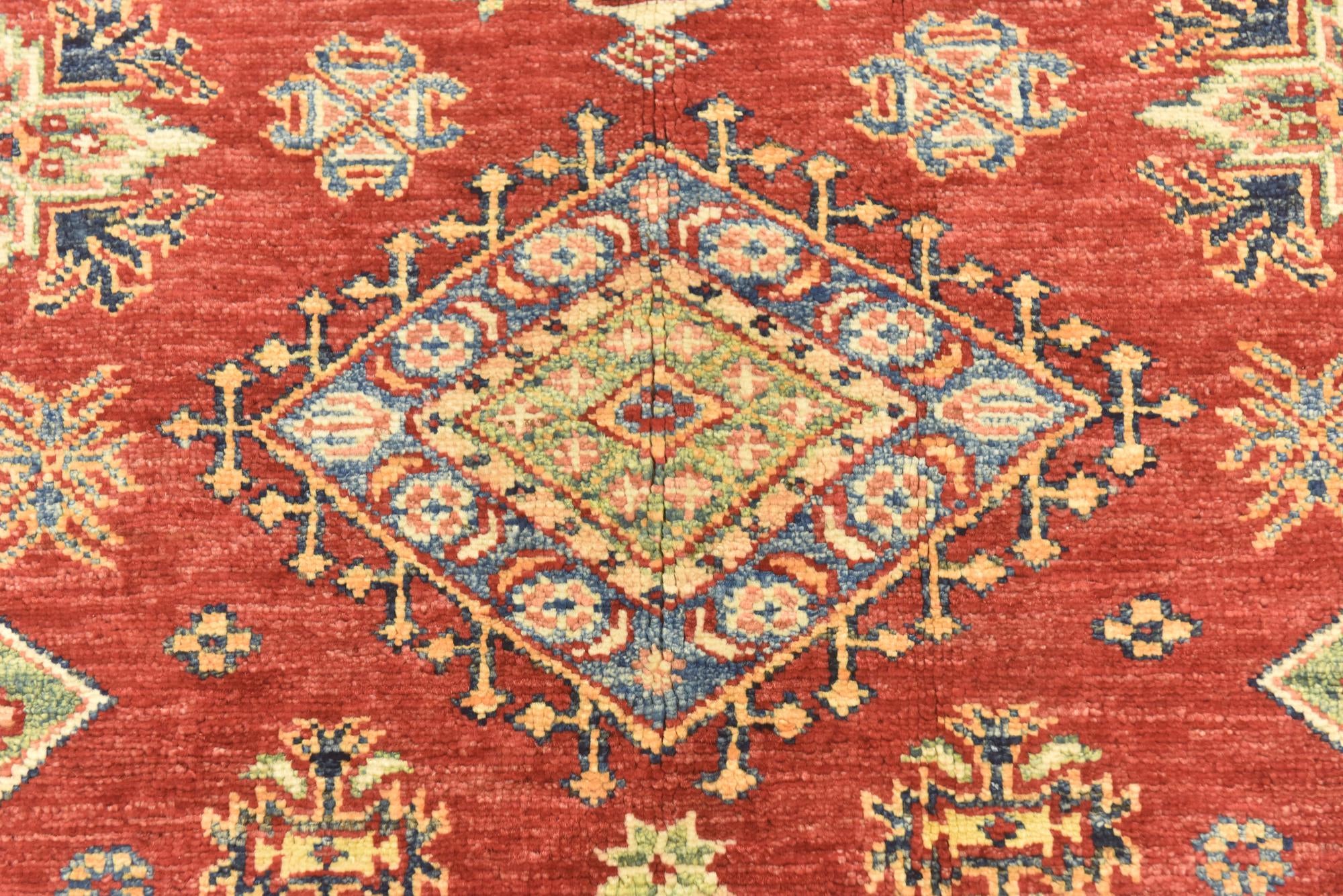 5' 6 x 7' 6 Hand Knotted Kazak Oriental Rug