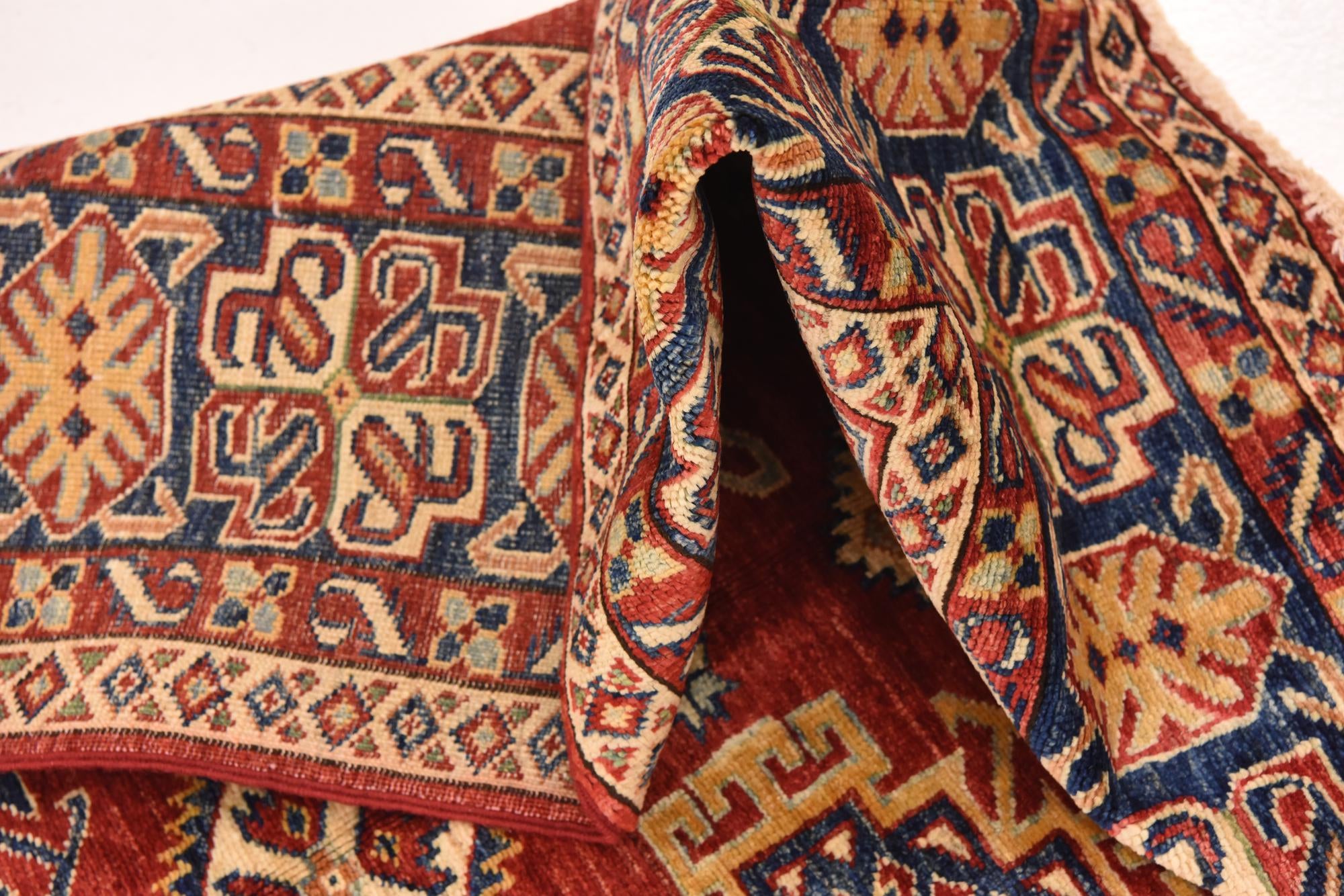 5' 11 x 7' 11 Hand Knotted Kazak Oriental Rug