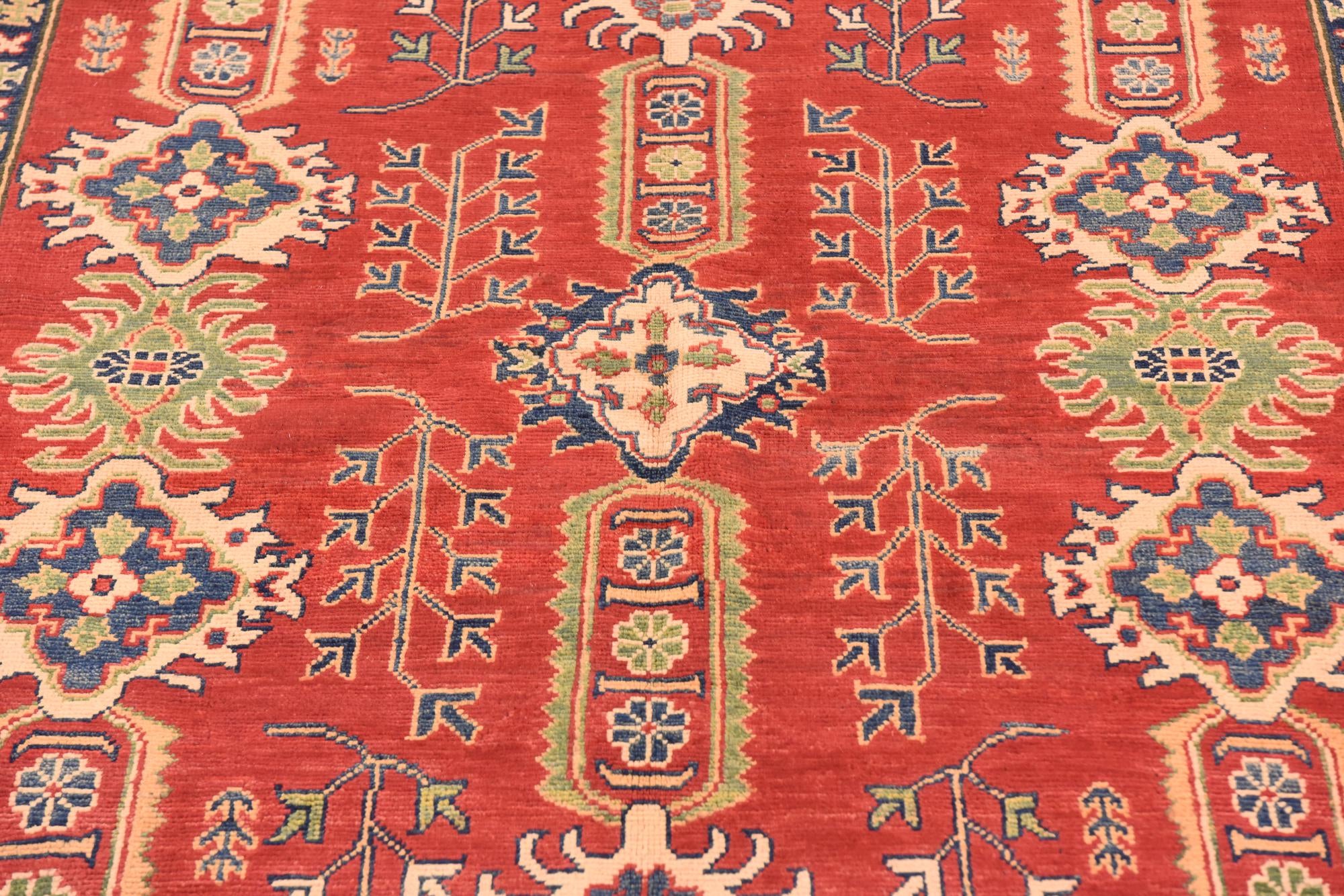 5' 6 x 8' 10 Hand Knotted Kazak Rug