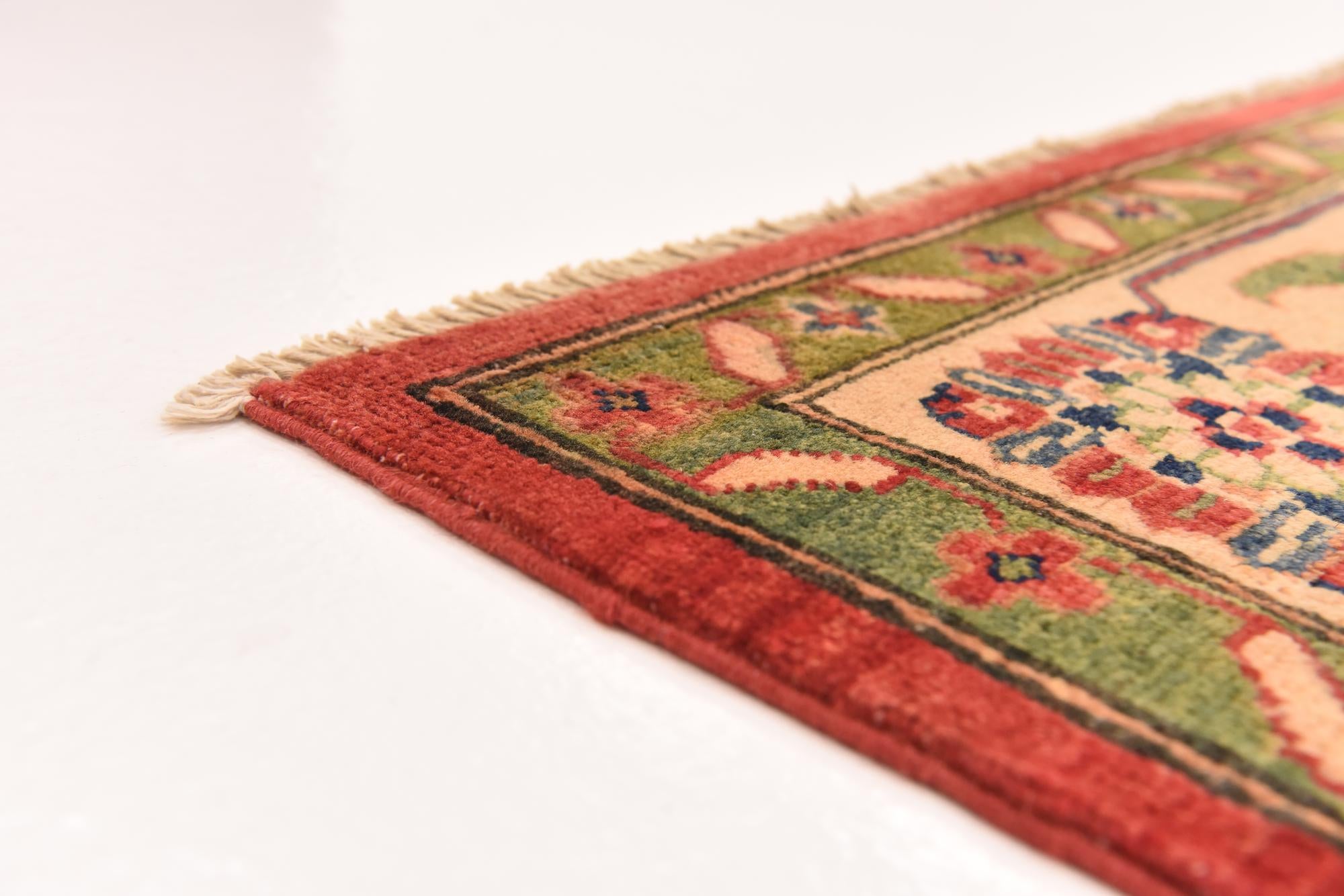 5' 6 x 8' 10 Hand Knotted Kazak Rug