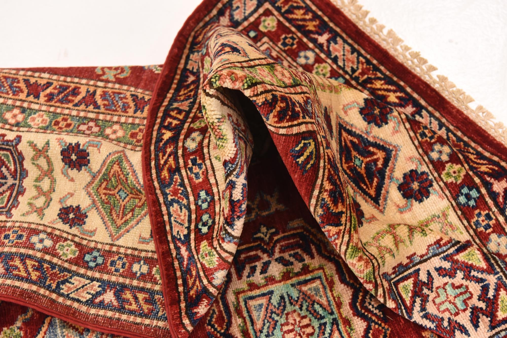 5' 7 x 8' 1 Hand Knotted Kazak Oriental Rug