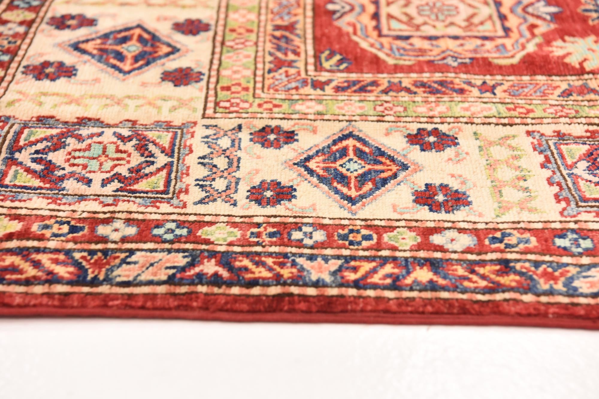 5' 7 x 8' 1 Hand Knotted Kazak Oriental Rug
