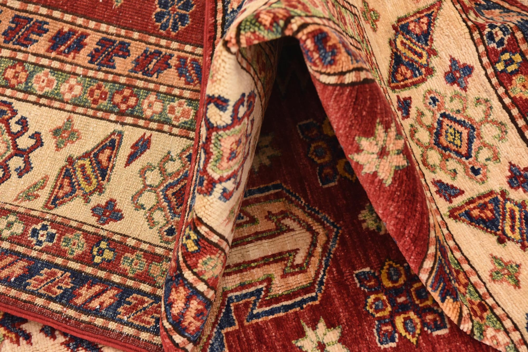 5' 3 x 7' 10 Hand Knotted Kazak Oriental Rug