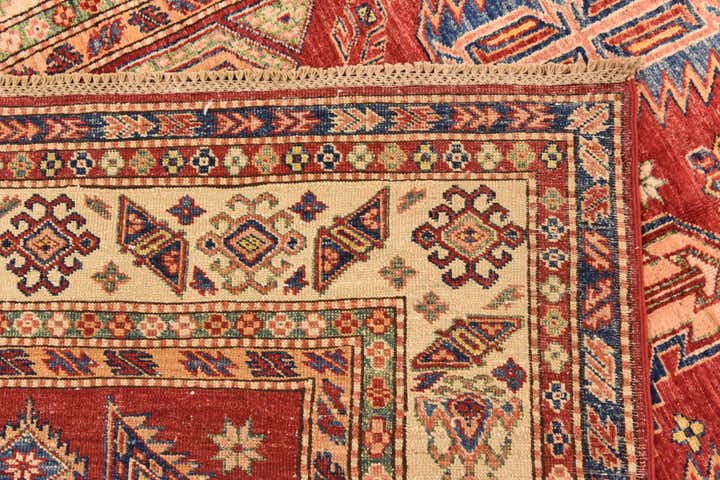 5' 3 x 7' 10 Hand Knotted Kazak Oriental Rug