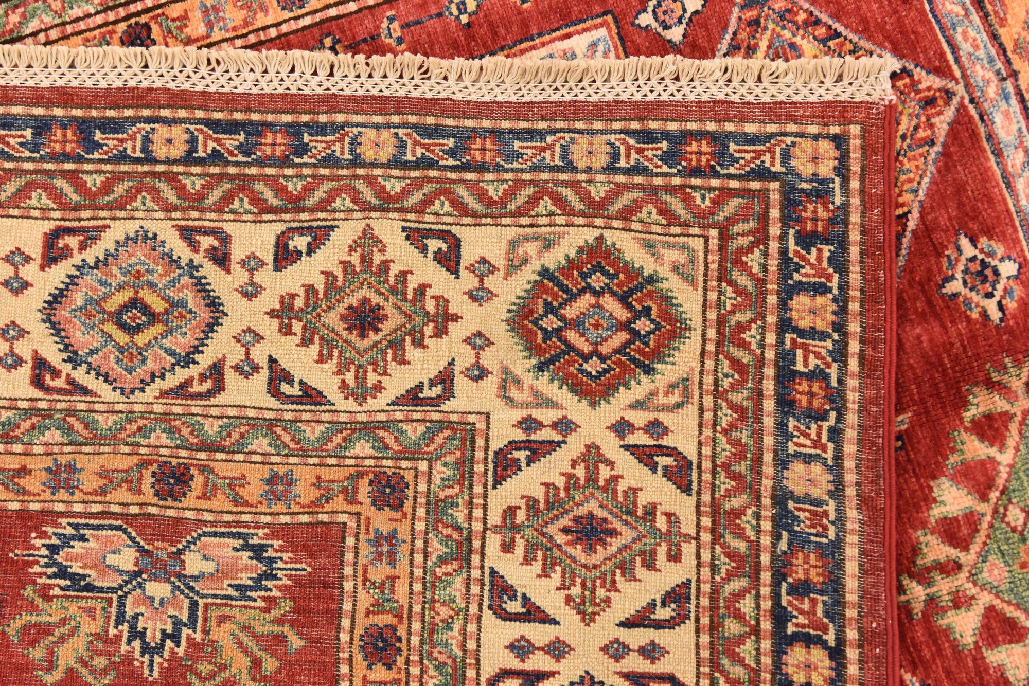 5' 10 x 7' 10 Hand Knotted Kazak Oriental Rug