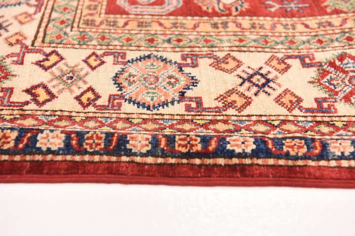 5' 7 x 7' 11 Hand Knotted Kazak Oriental Rug