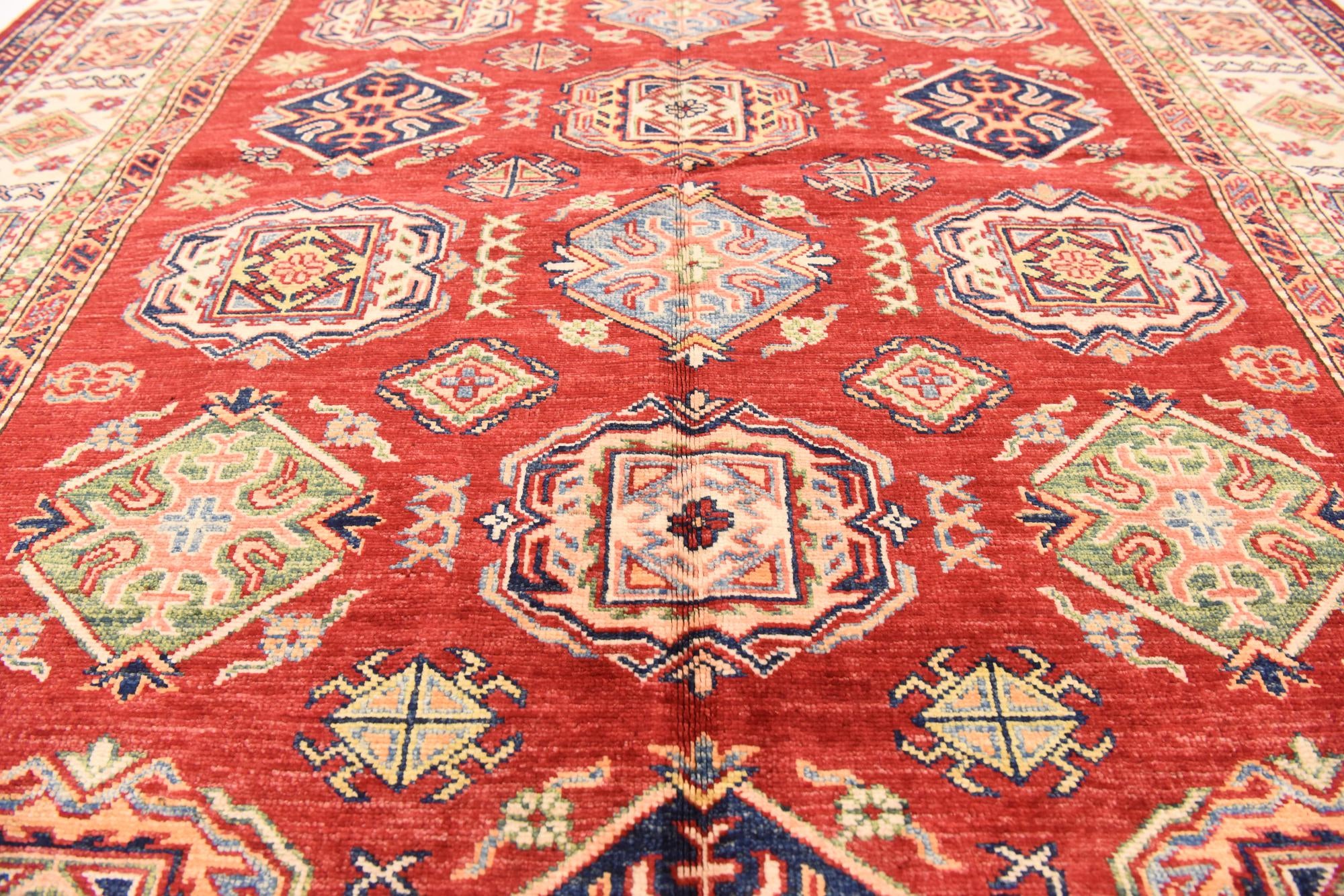 5' 6 x 8' Hand Knotted Kazak Oriental Rug