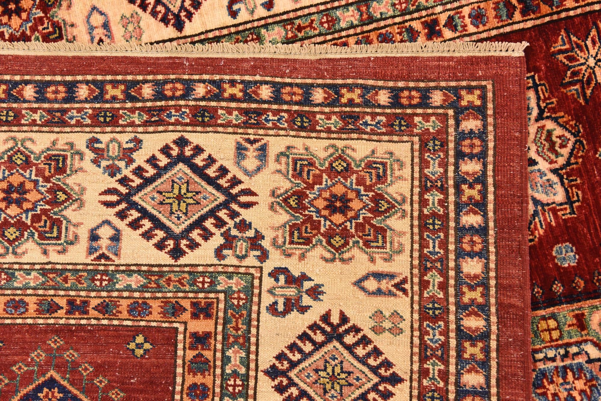 5' 9 x 8' 2 Hand Knotted Kazak Oriental Rug