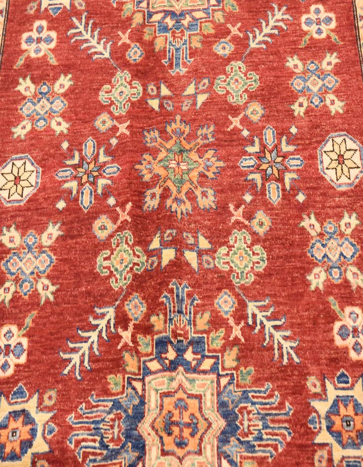 Detail image of 5' 7 x 8' 4  Hand Knotted Kazak Oriental Rug