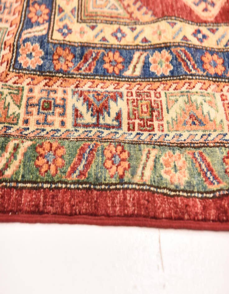 Detail image of 5' 7 x 8' 4  Hand Knotted Kazak Oriental Rug