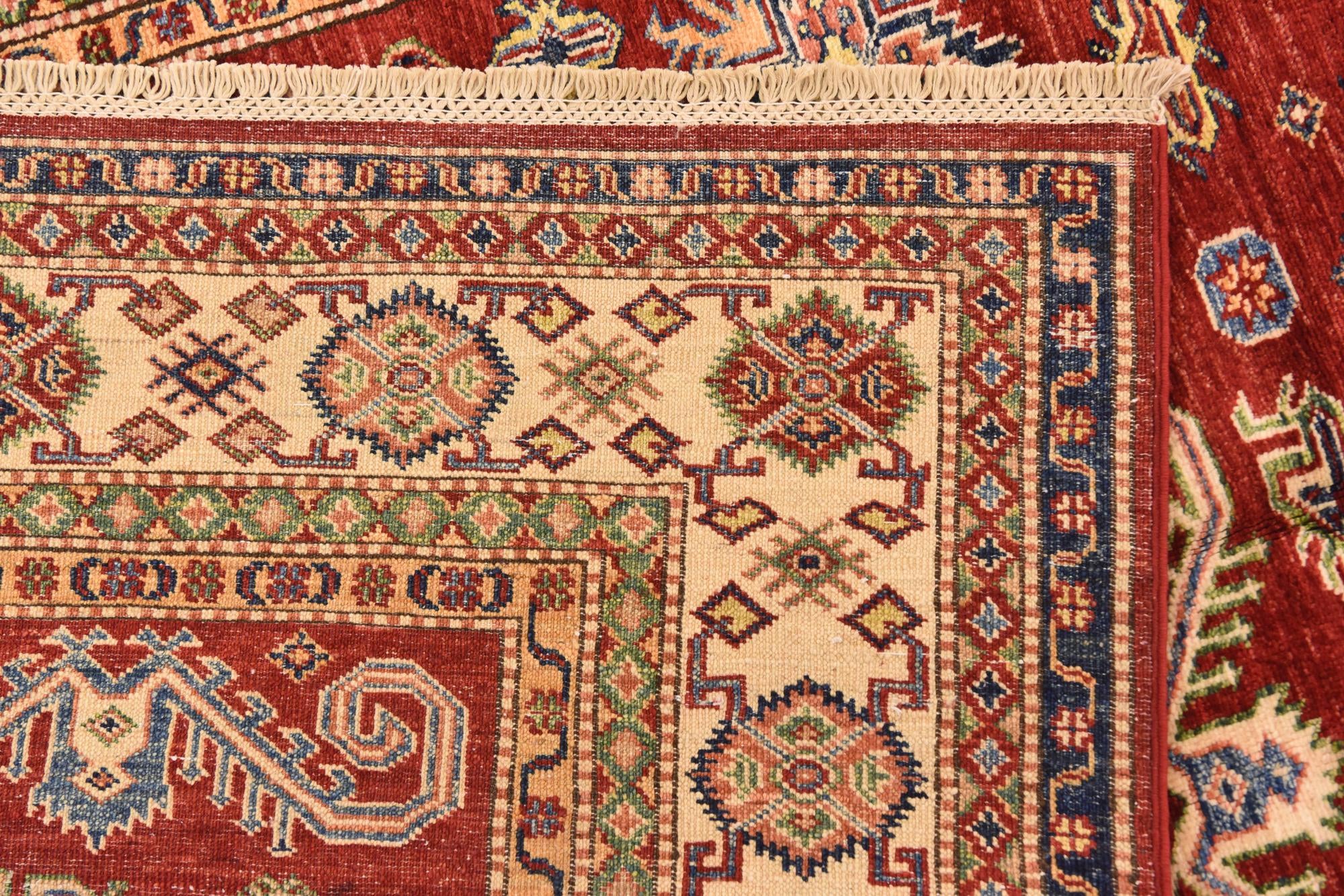 5' 6 x 7' 10 Hand Knotted Kazak Oriental Rug