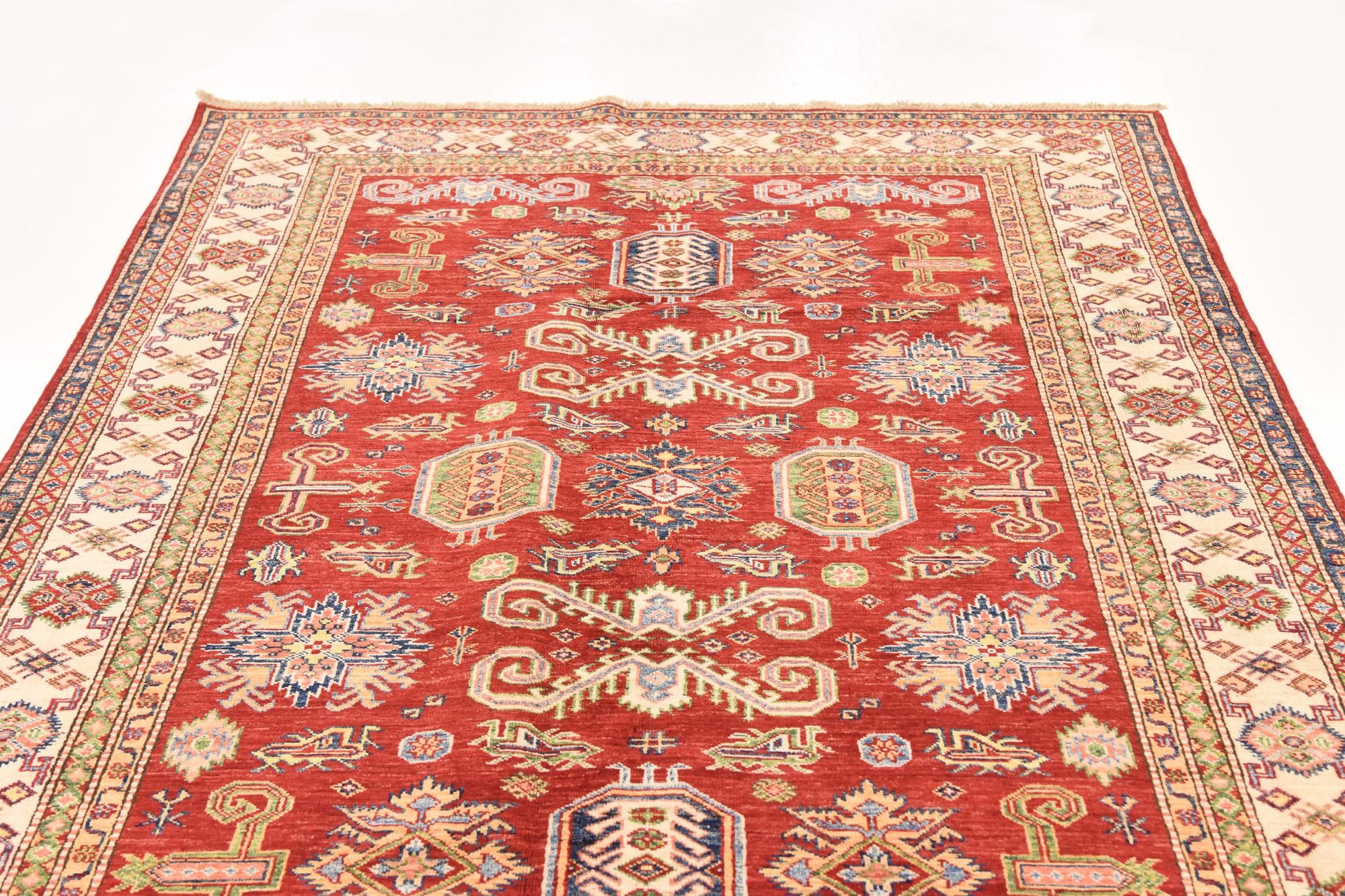 5' 6 x 7' 10 Hand Knotted Kazak Oriental Rug