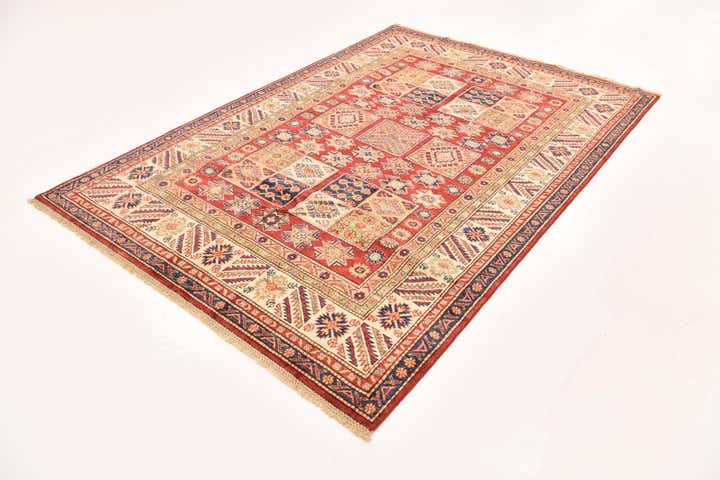 5' 7 x 8' Hand Knotted Kazak Oriental Rug