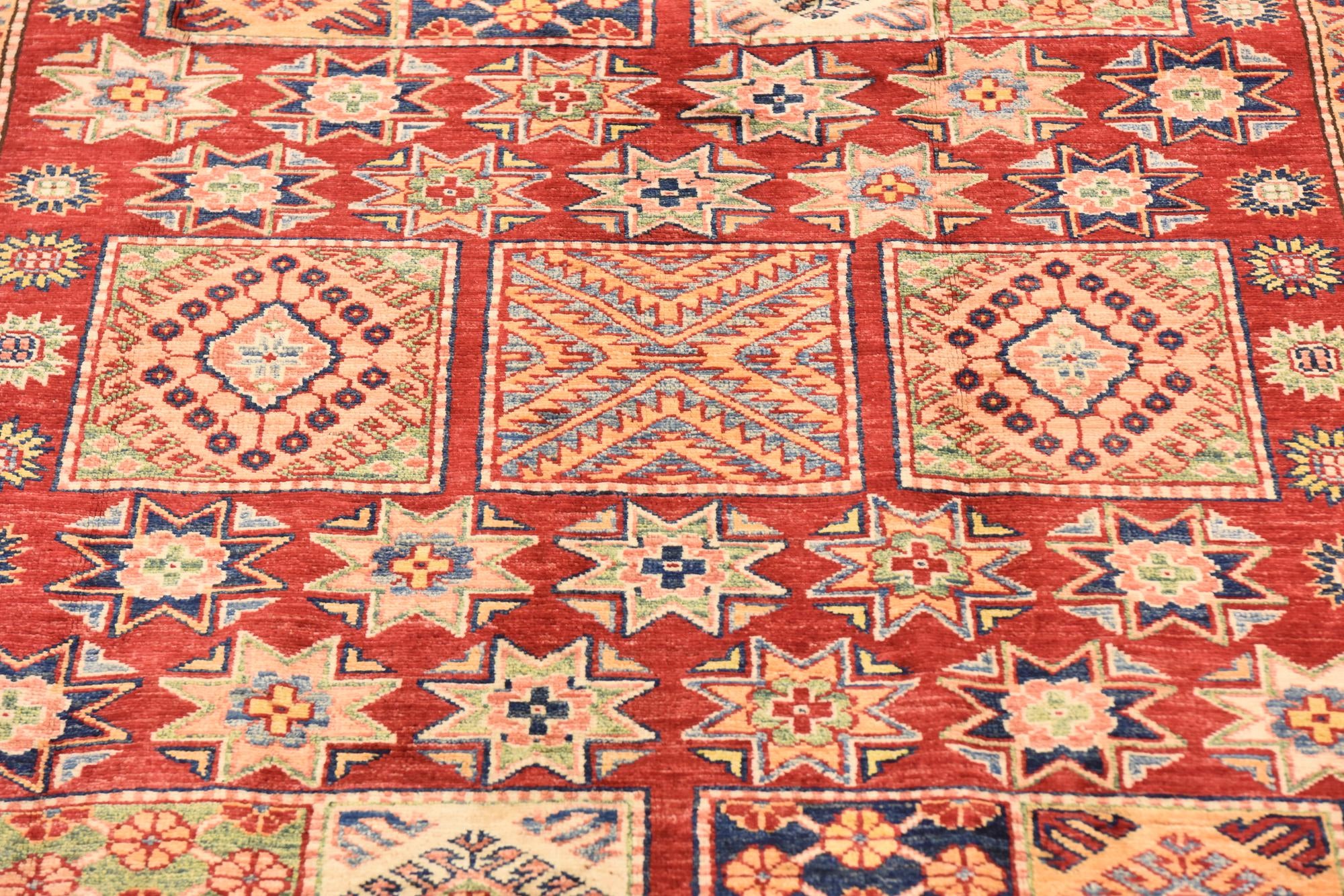 5' 7 x 8' Hand Knotted Kazak Oriental Rug