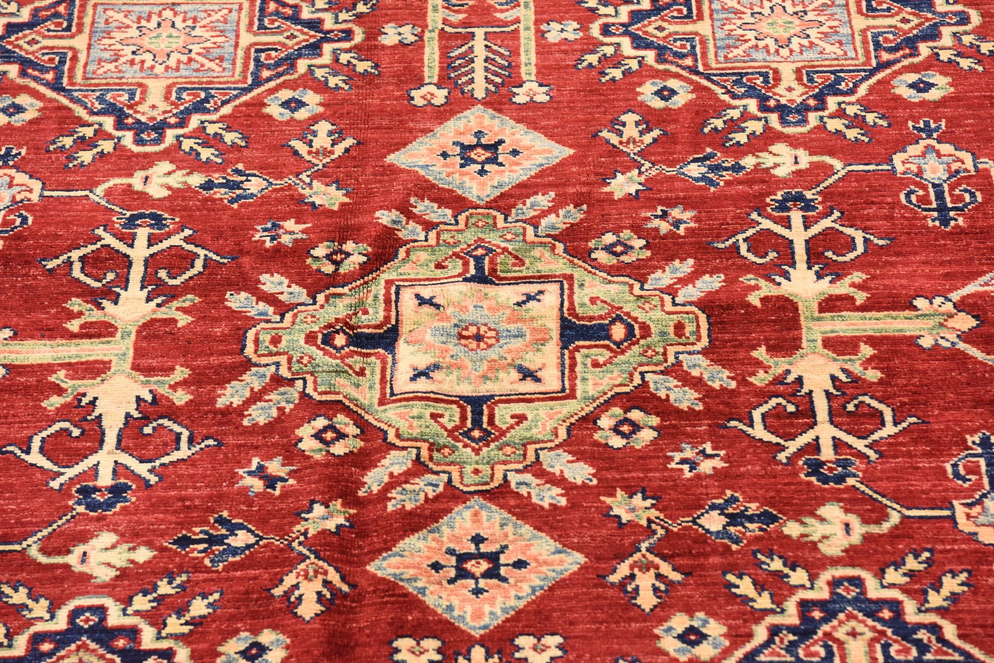 5' 6 x 7' 7 Hand Knotted Kazak Oriental Rug
