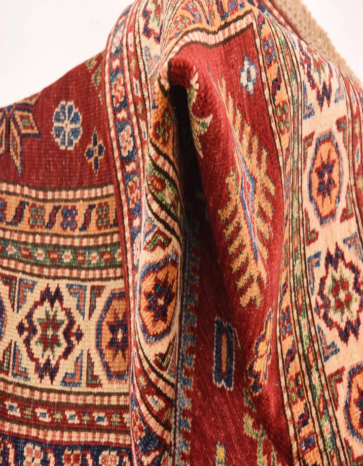 Detail image of 3' 10 x 6'  Hand Knotted Kazak Oriental Rug