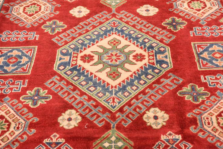 Detail image of 6' 6 x 9' 9 Hand Knotted Kazak Rug