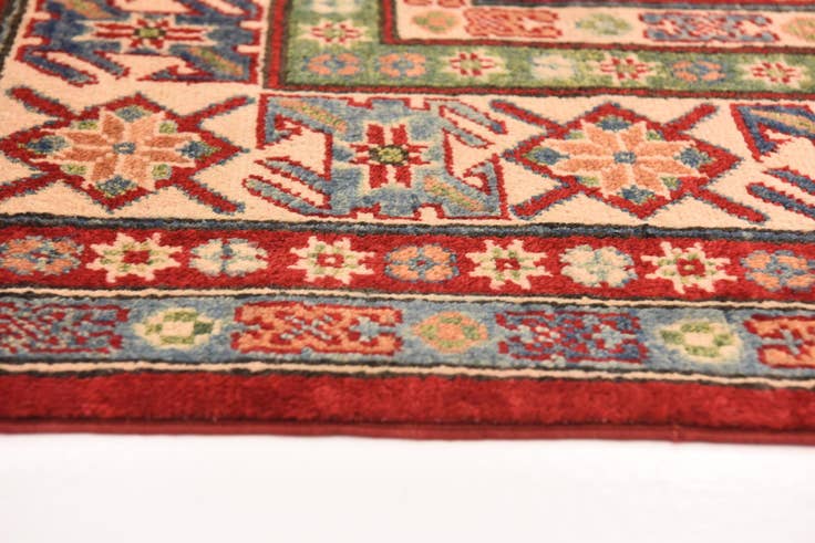 Detail image of 6' 6 x 9' 9 Hand Knotted Kazak Rug