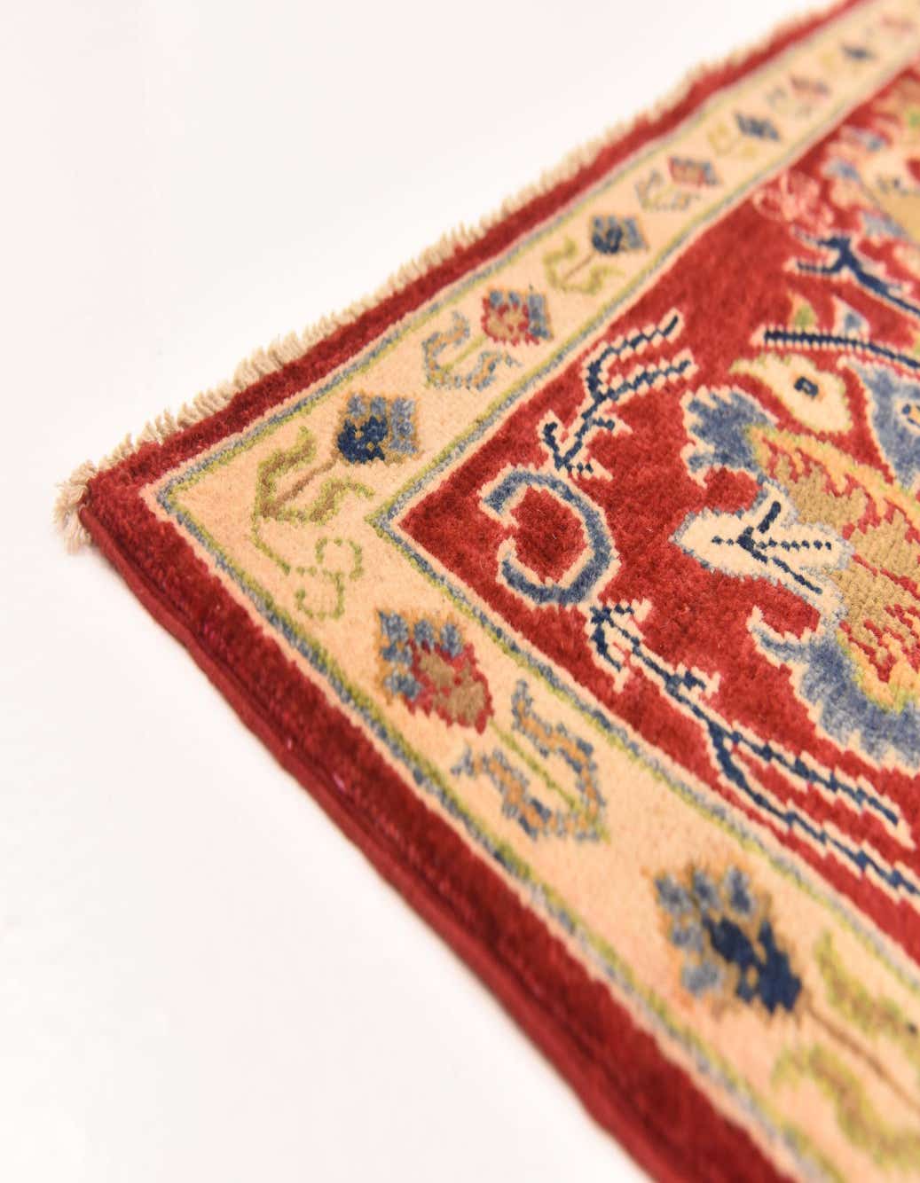 Detail image of 157cm x 220cm  Hand Knotted Kazak Alfombra