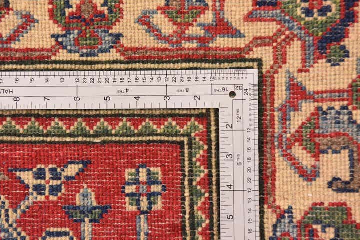 5' x 6' 10 Hand Knotted Kazak Rug