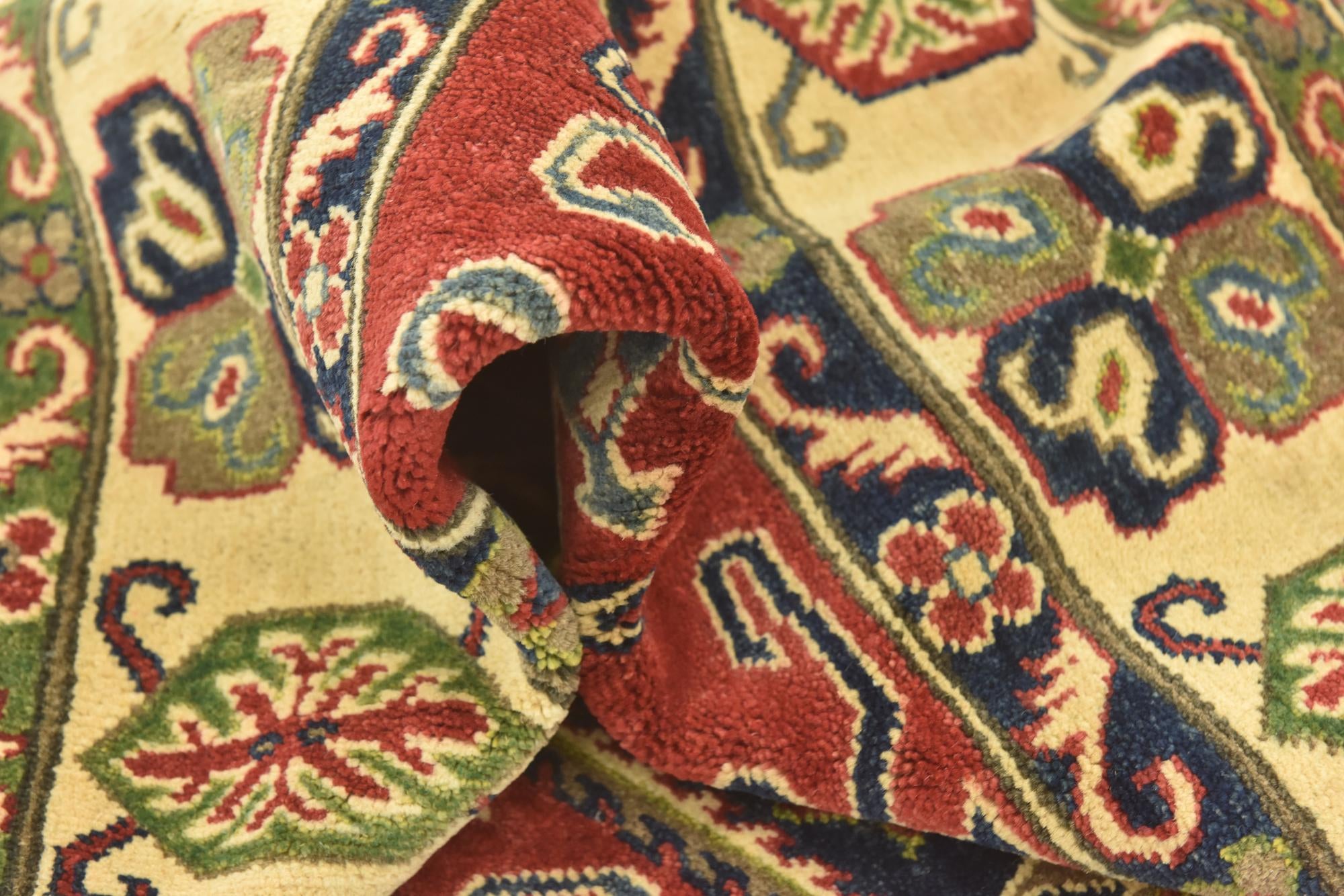5' 7 x 7' 8 Hand Knotted Kazak Rug