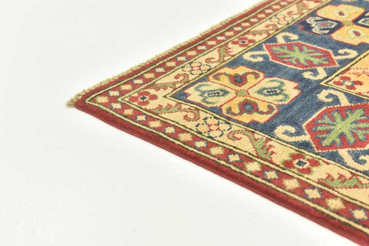 5' 7 x 7' 8 Hand Knotted Kazak Rug