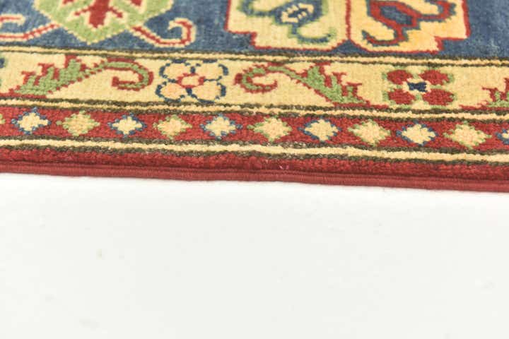 5' 7 x 7' 8 Hand Knotted Kazak Rug