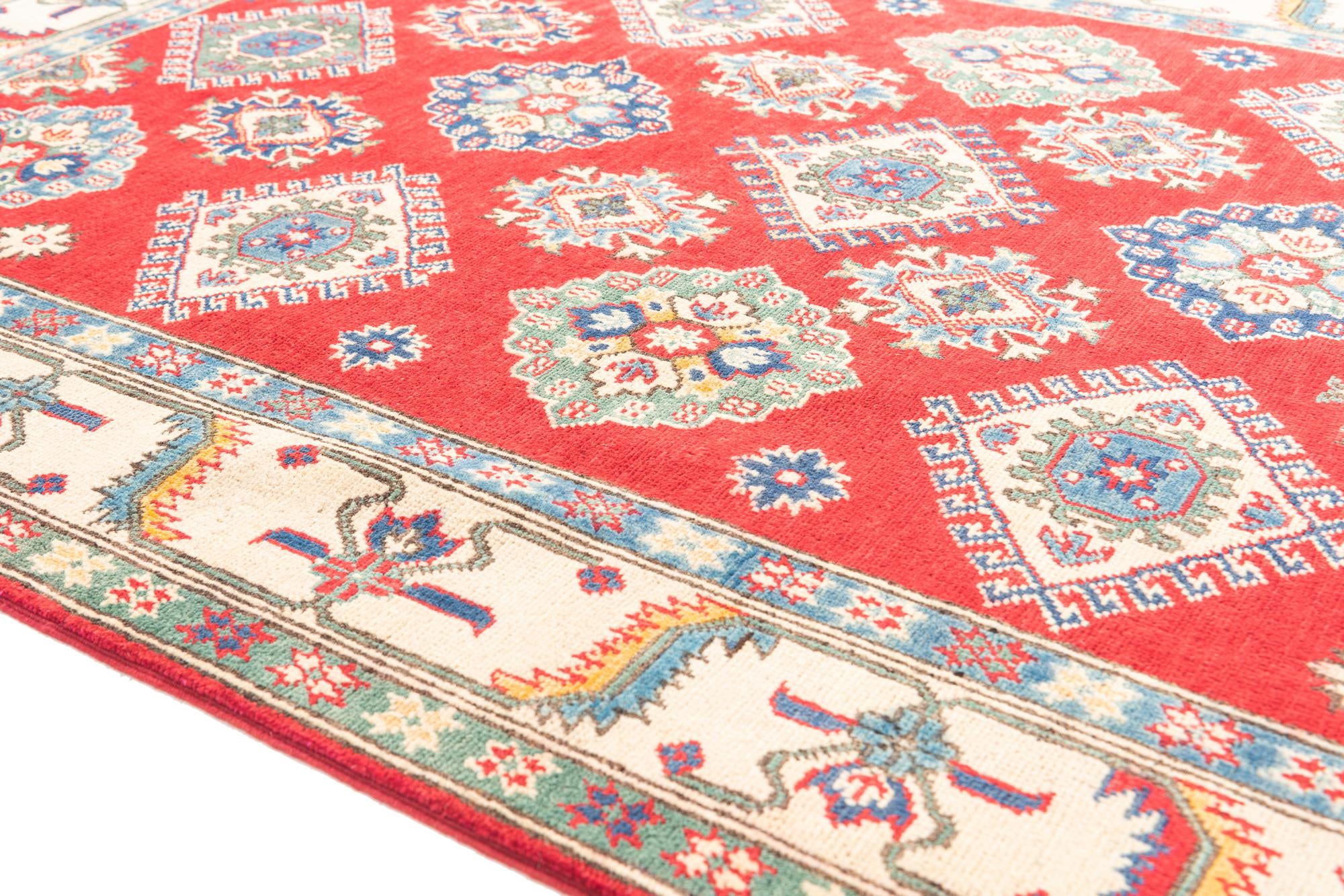 4' 10 x 7' Hand Knotted Kazak Rug