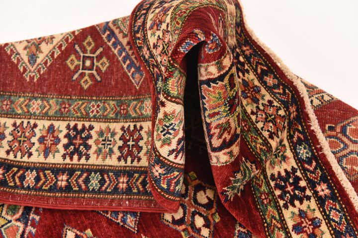 4' 1 x 5' 9 Hand Knotted Kazak Oriental Rug