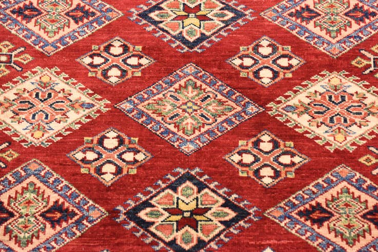 Detail image of 4' 1 x 5' 9 Hand Knotted Kazak Oriental Rug