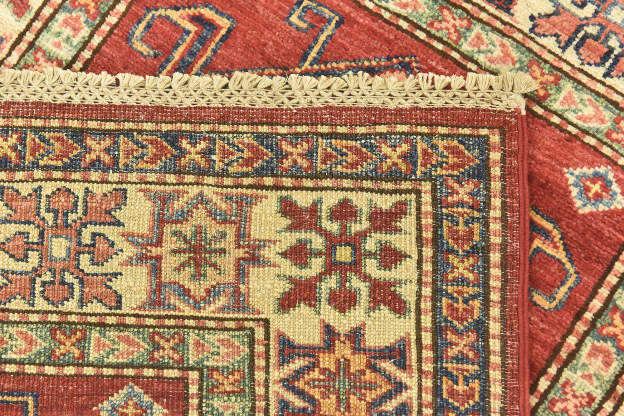 2' 8 x 4' 1 Hand Knotted Kazak Oriental Rug