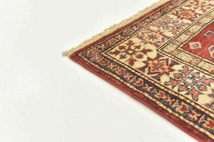 2' 8 x 4' 1 Hand Knotted Kazak Oriental Rug