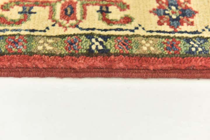 2' 9 x 4' Hand Knotted Kazak Rug