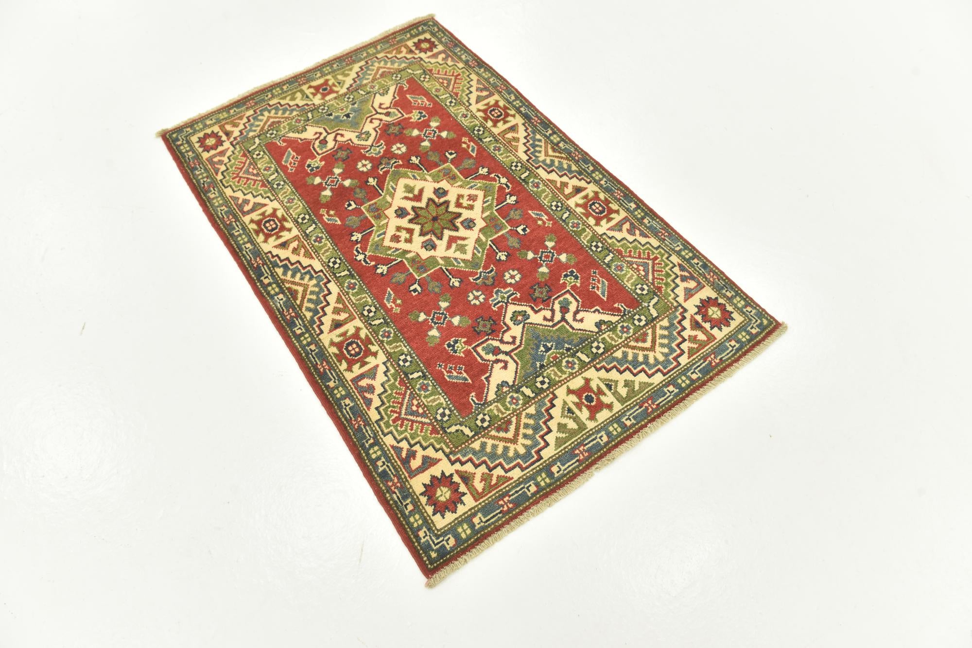 2' 8 x 4' 2 Hand Knotted Kazak Rug
