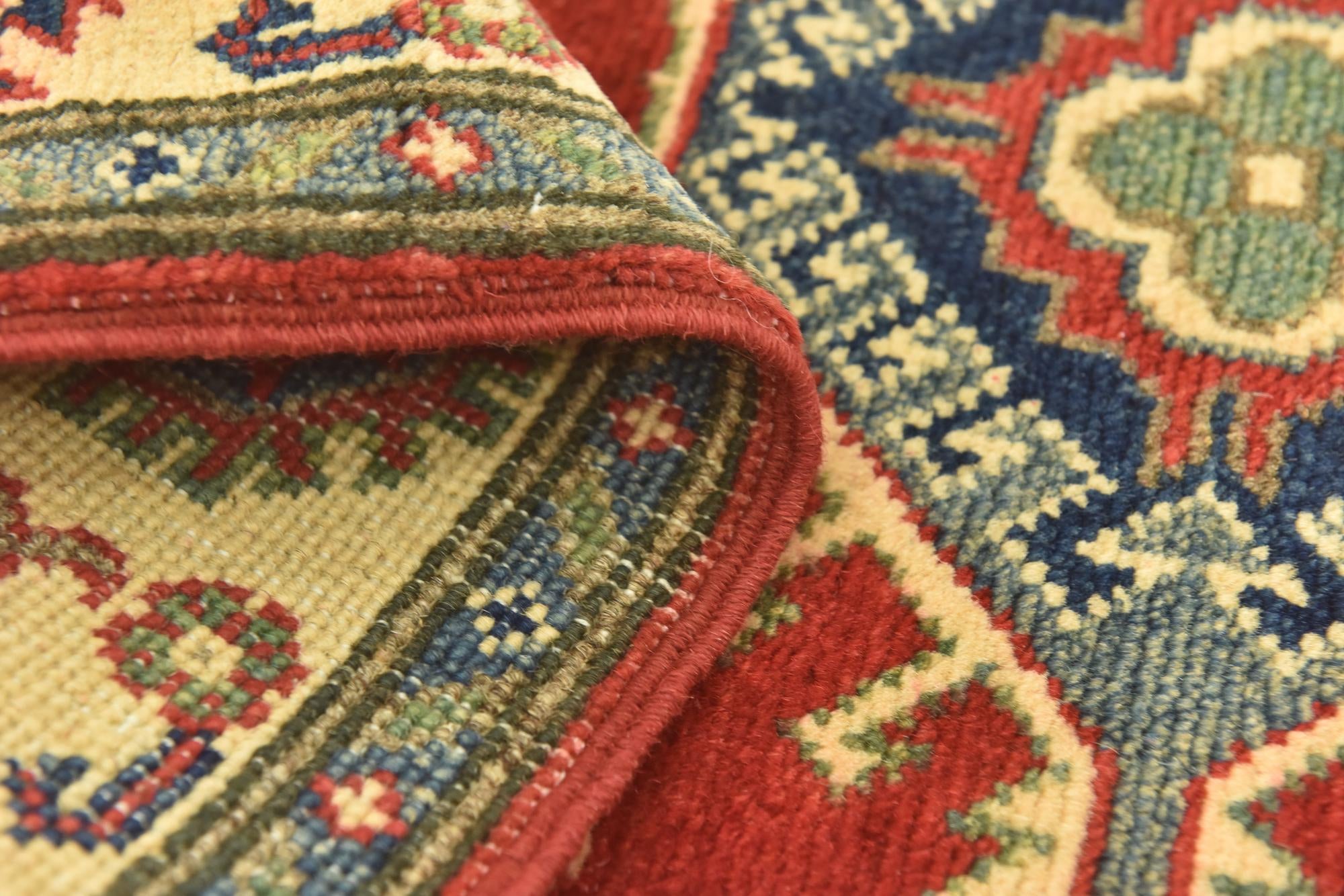 2' 8 x 4' 2 Hand Knotted Kazak Rug