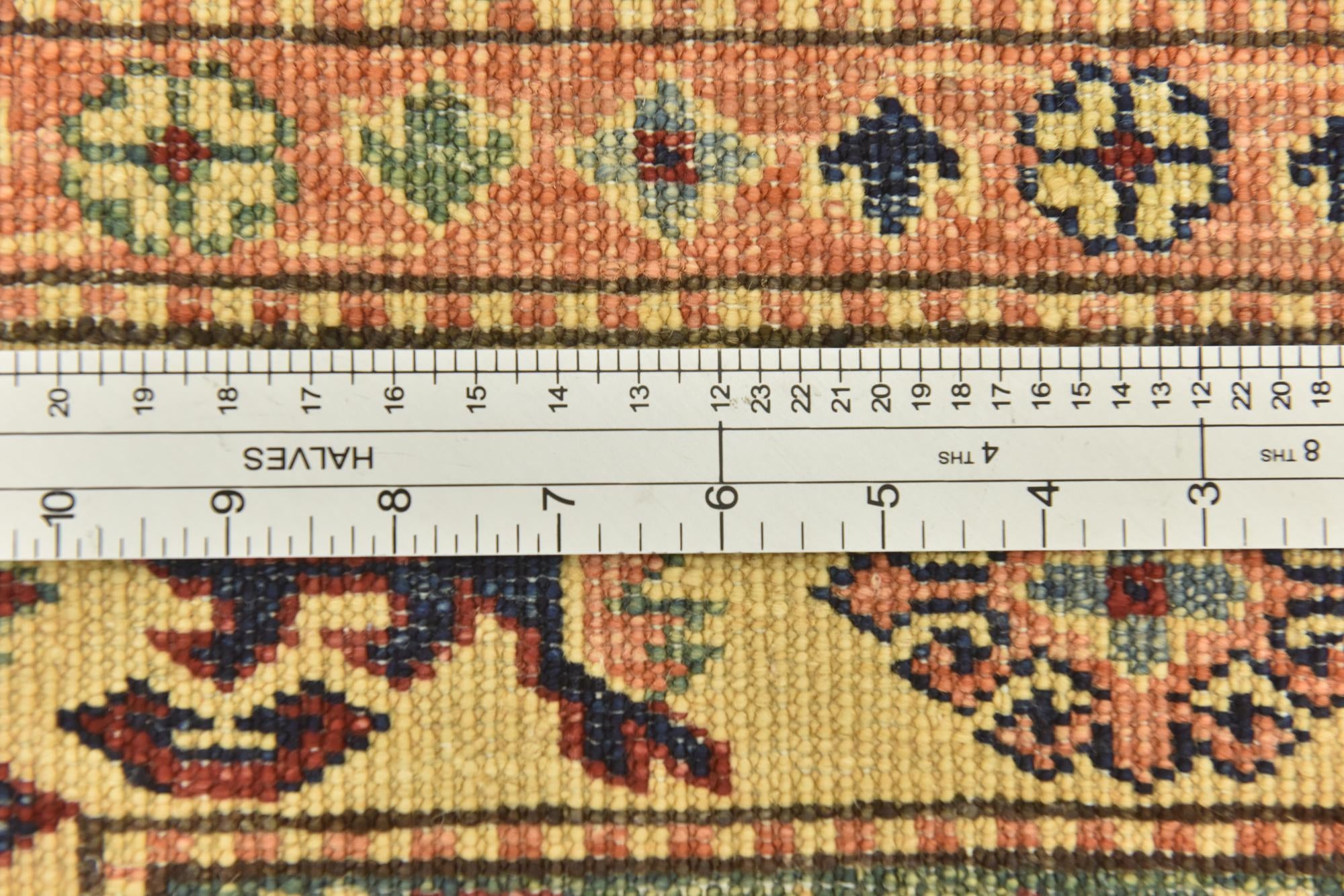 5' 6 x 7' 7 Hand Knotted Kazak Oriental Rug