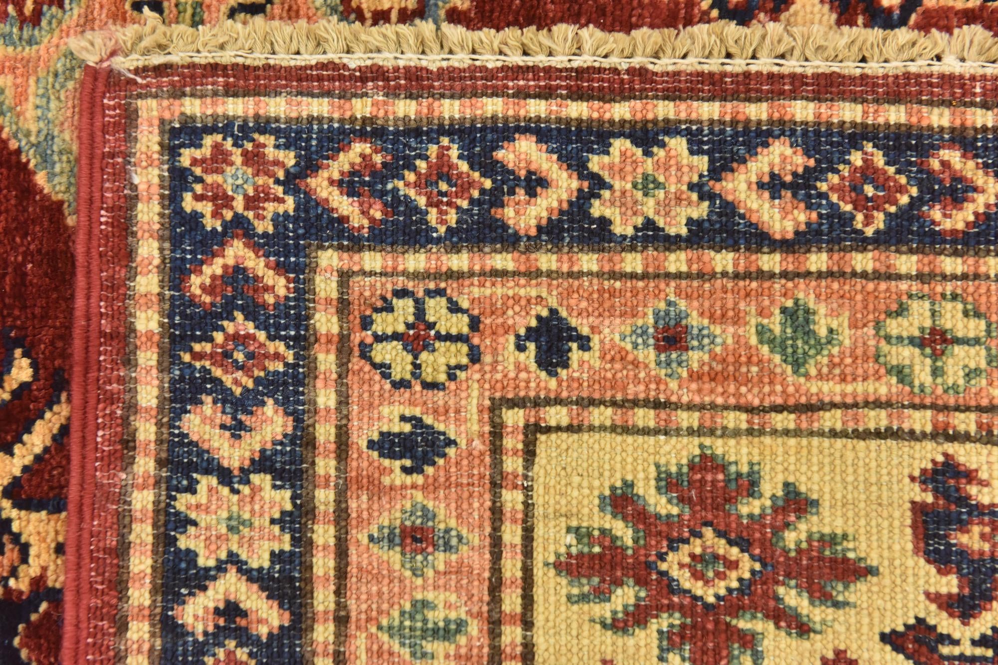 5' 6 x 7' 7 Hand Knotted Kazak Oriental Rug