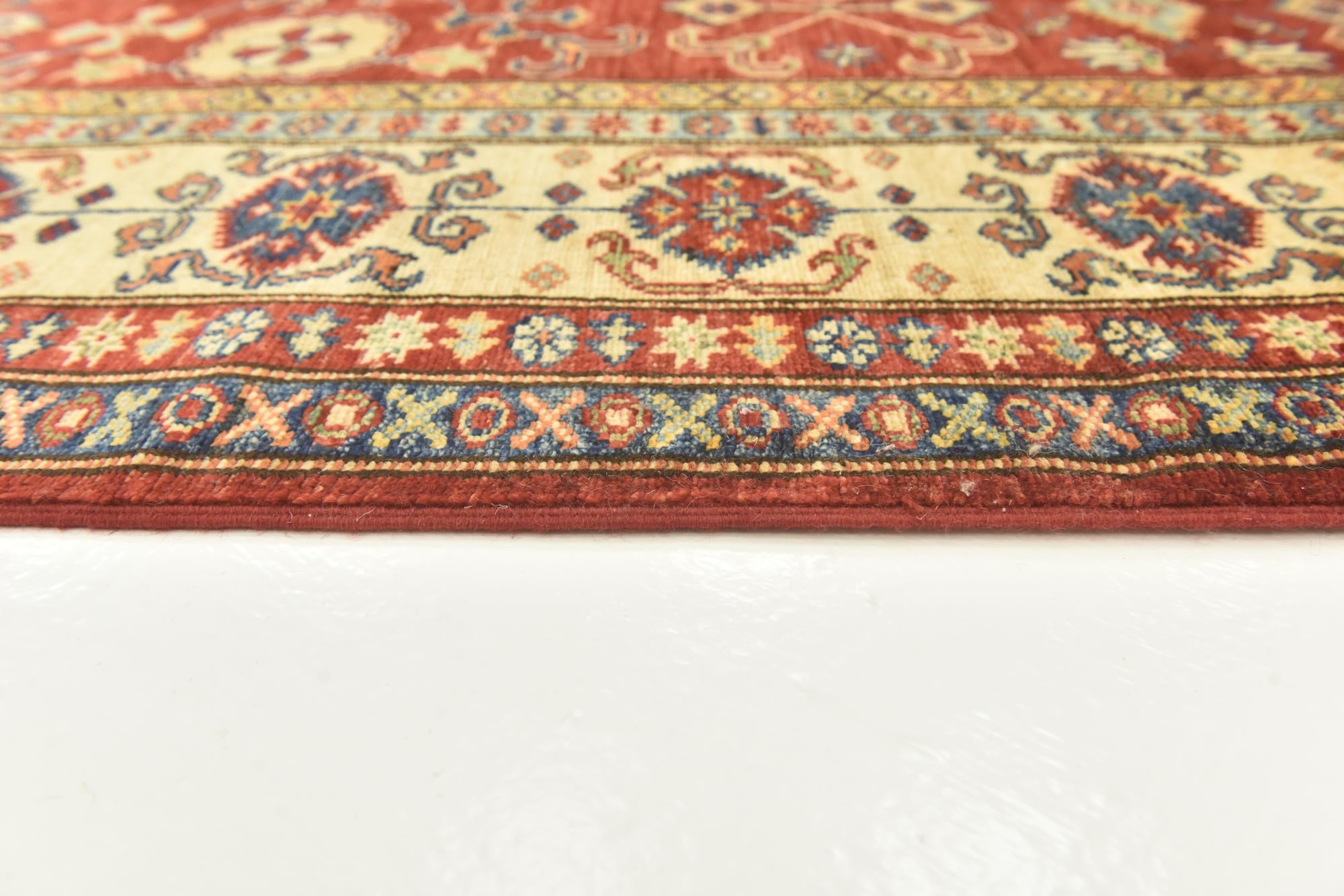 5' 9 x 8' Hand Knotted Kazak Oriental Rug