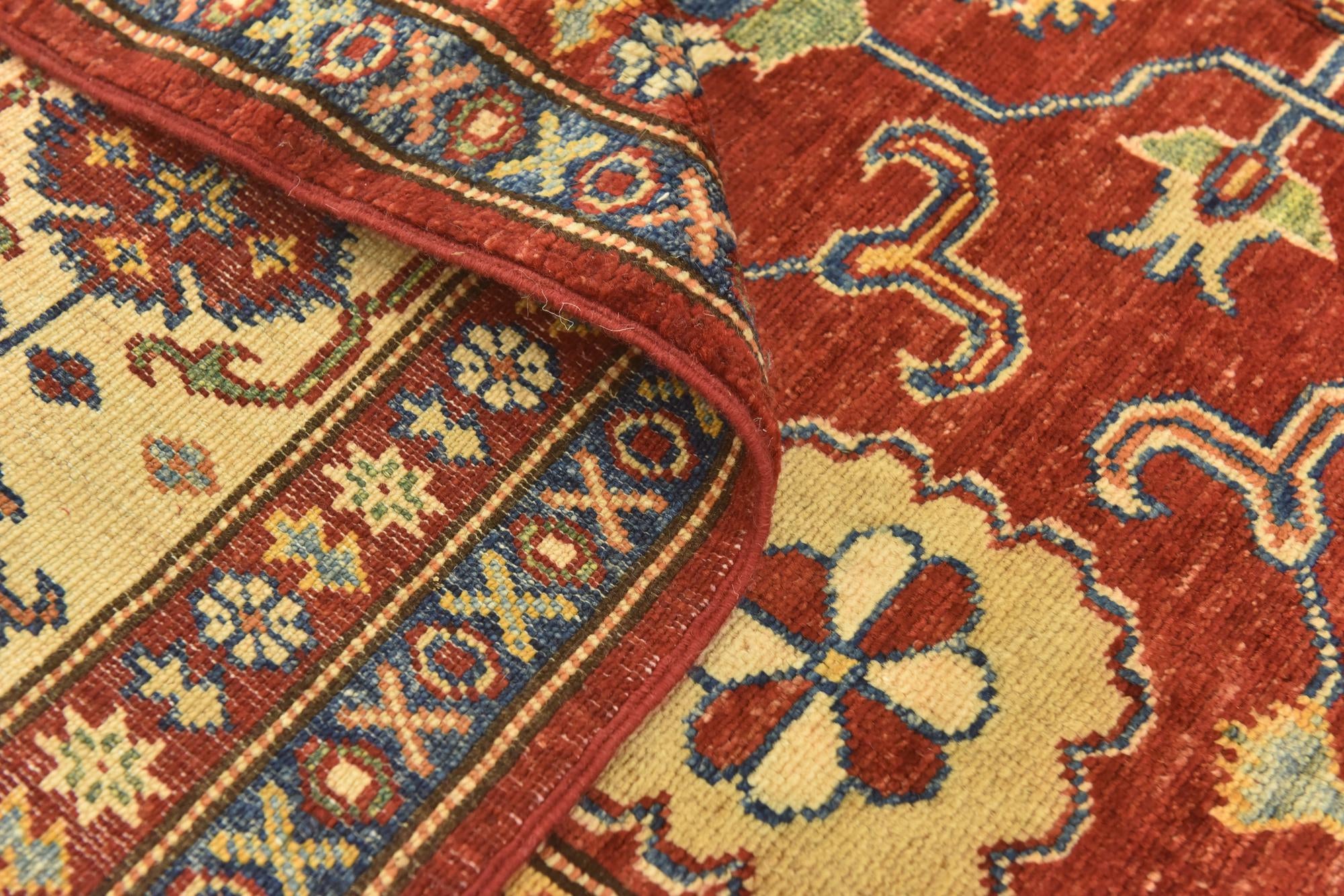 5' 9 x 8' Hand Knotted Kazak Oriental Rug