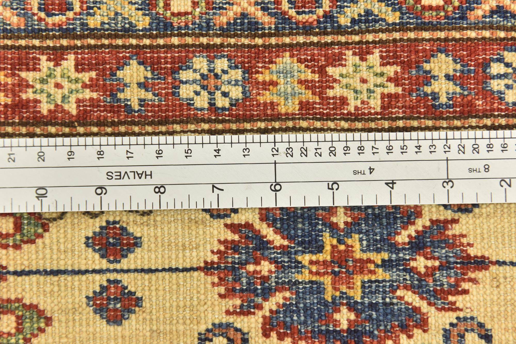 5' 9 x 8' Hand Knotted Kazak Oriental Rug