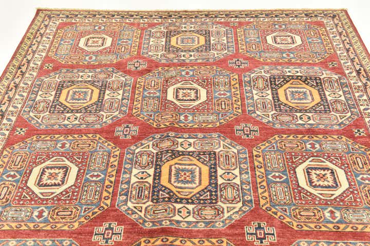 5' 7 x 8' Hand Knotted Kazak Oriental Rug