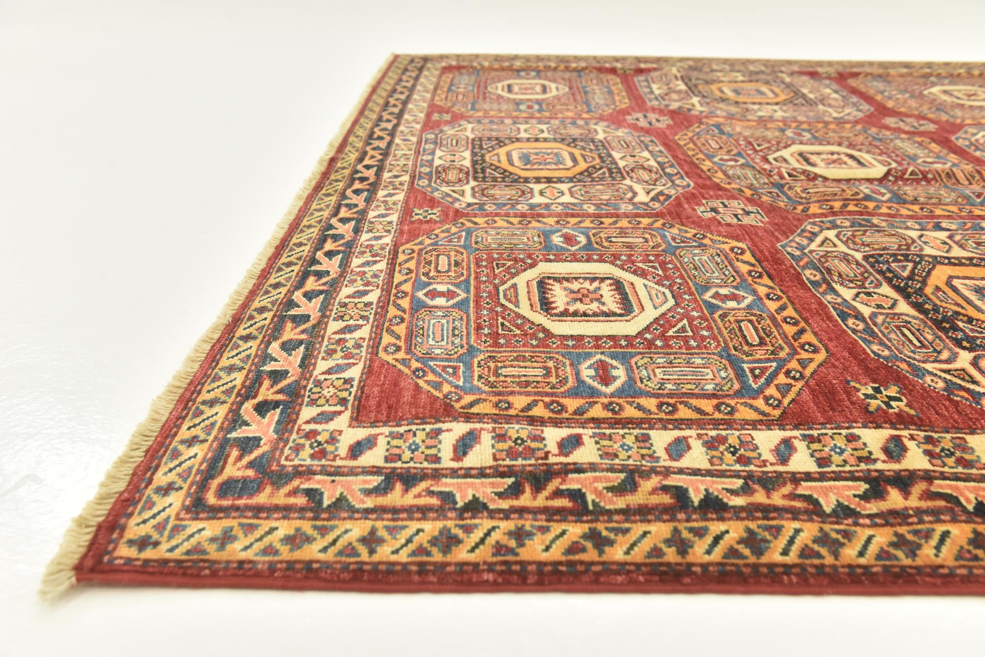 5' 7 x 8' Hand Knotted Kazak Oriental Rug