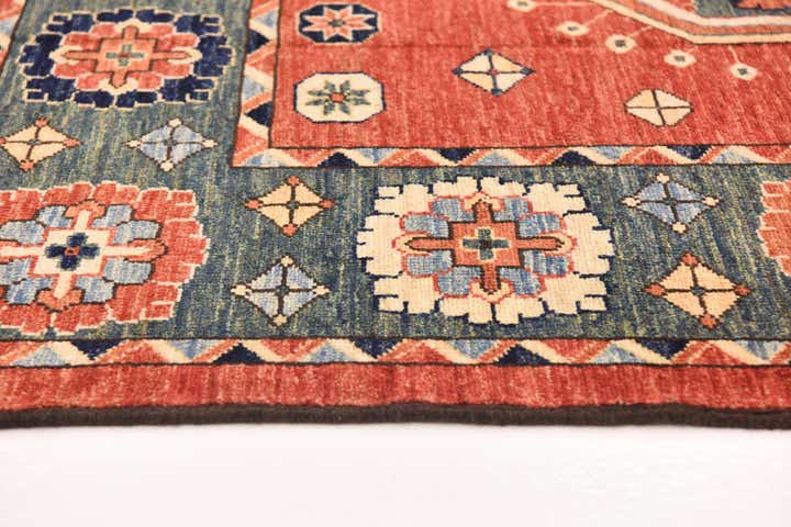 6' 8 x 9' 7 Hand Knotted Kazak Wool Rug