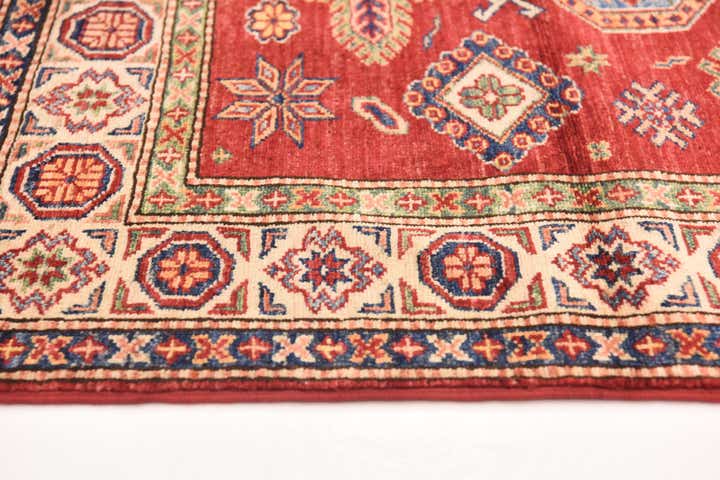 3' 4 x 5' Hand Knotted Kazak Oriental Rug