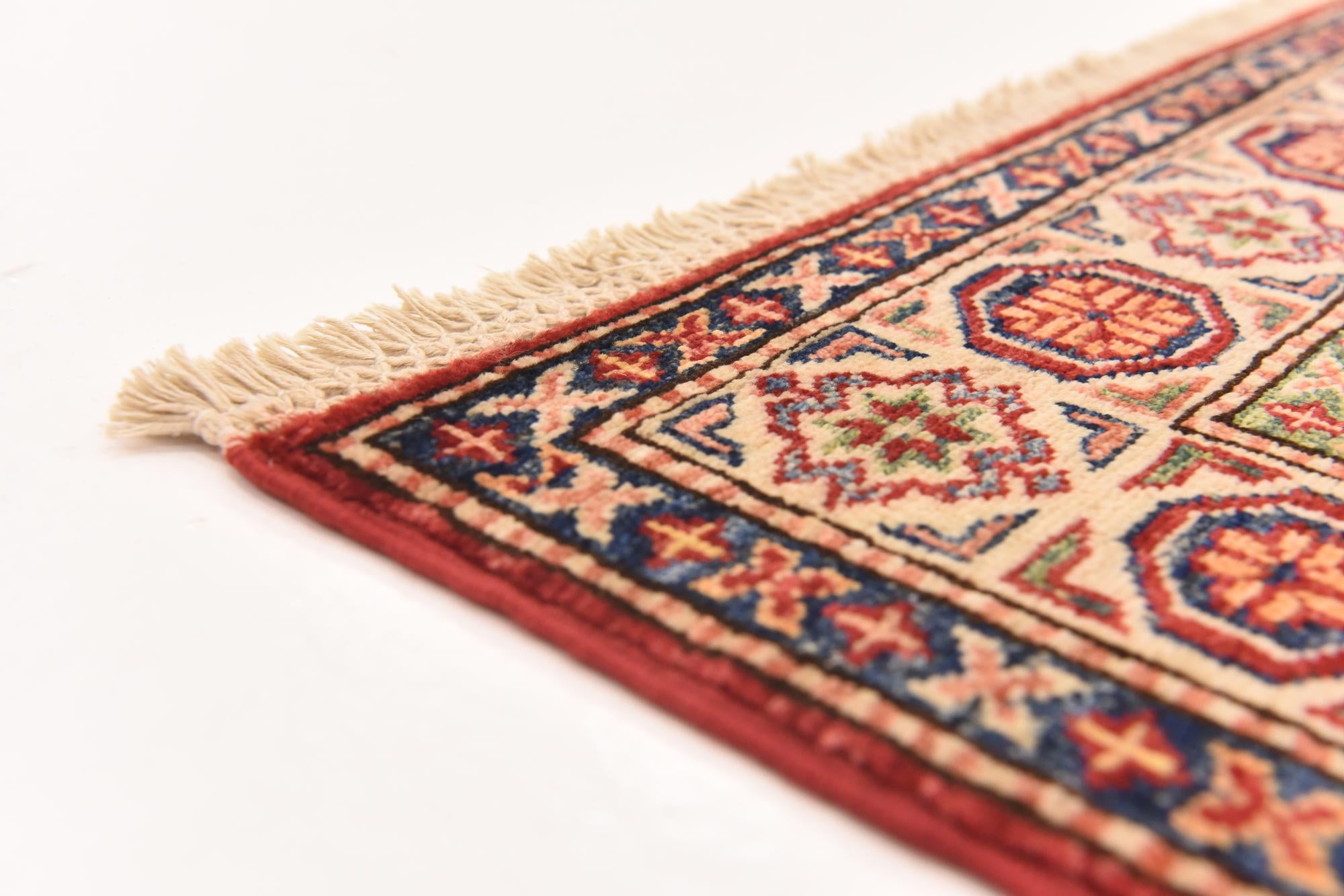 3' 4 x 5' Hand Knotted Kazak Oriental Rug