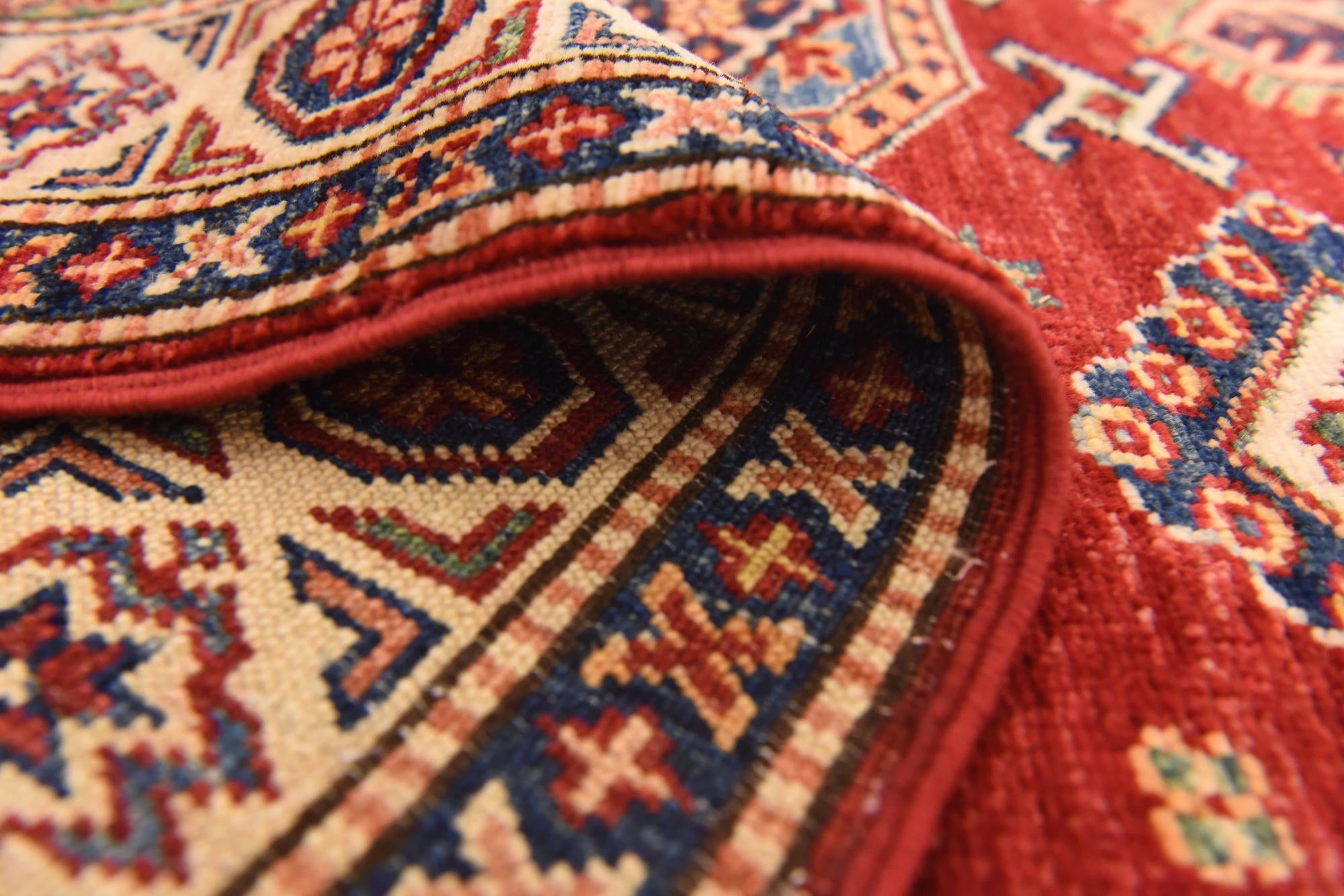 3' 4 x 5' Hand Knotted Kazak Oriental Rug