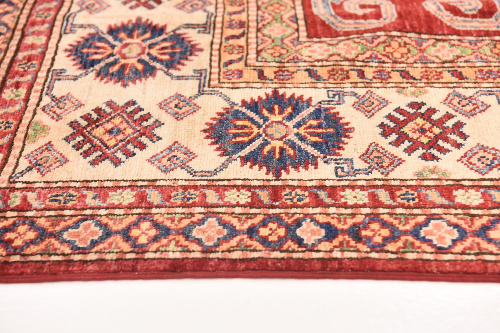 6' 7 x 9' 10 Hand Knotted Kazak Oriental Rug